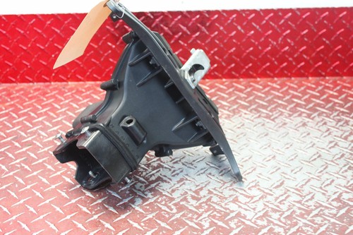 2009 KAWASAKI ZX10R OEM CENTER RAM AIR TUBE WITH FAIRING STAY ZX1071 - Picture 9 of 15