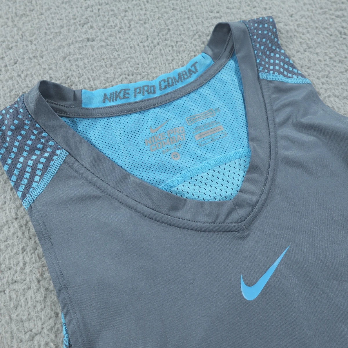 Nike Pro Combat Shirt youth Medium Boys sleeve less compression