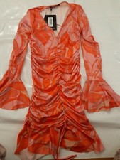 Pretty Little Thing Ladies Dress.  Red Print. Flared Sleeve. Ruched. Pettie. 6