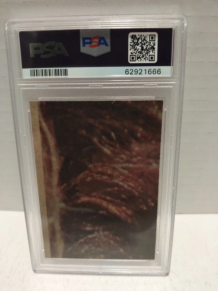 1977 Topps Star Wars Card #79 "Preparing to Board Solo Spaceship" PSA 5 - Image 2 of 2