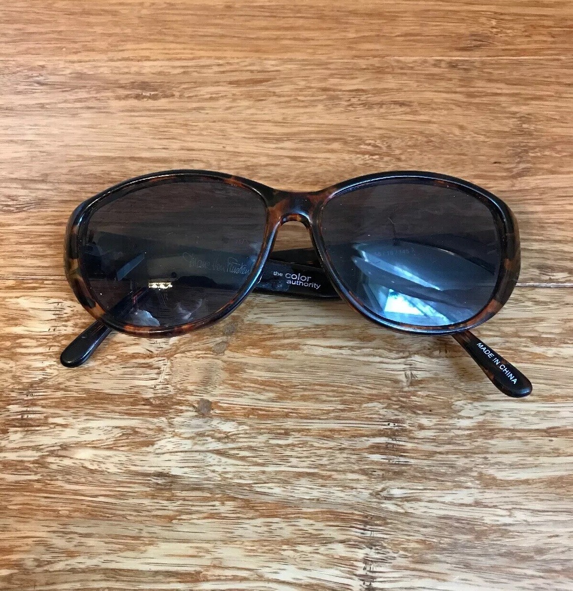 Diane Von Furstenberg Tortoise The Color Authority Sunglasses Luxury 56/16/145‌ Diane Von Furstenberg Oval Womens Brown Tortoise The Color  main image 3