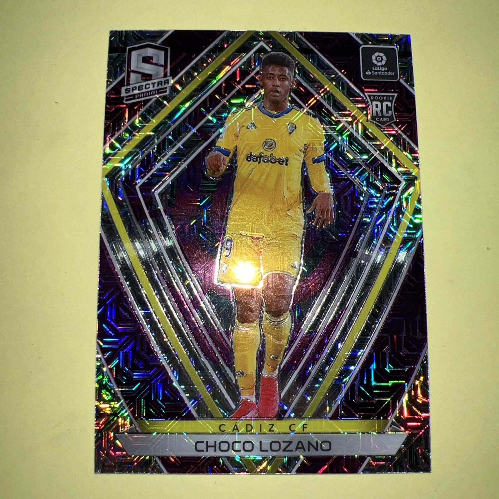 Choco Lozano 2020-21 Panini Chronicles - Spectra Purple Mojo #10 RC Cadiz CF