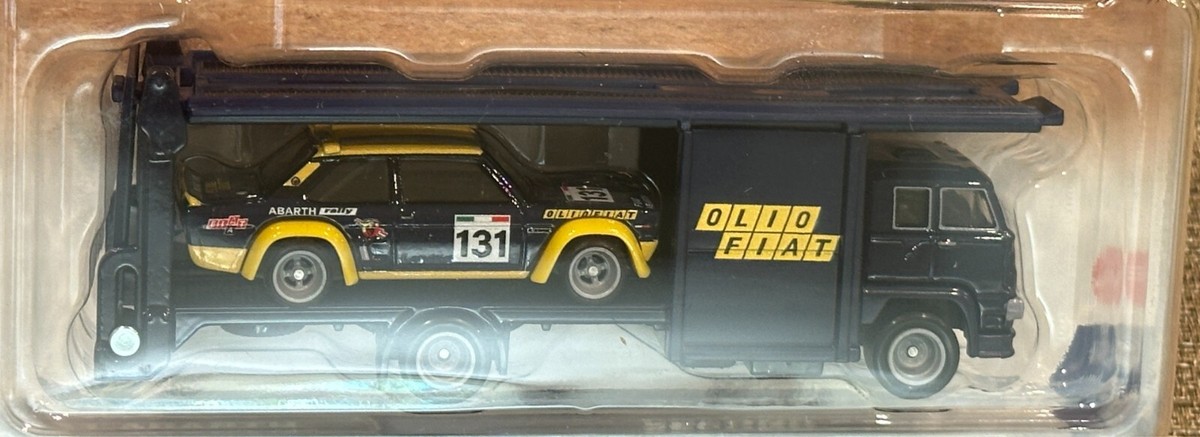 HotWheels Team Transport Fiat 131 Abarth & Second Story