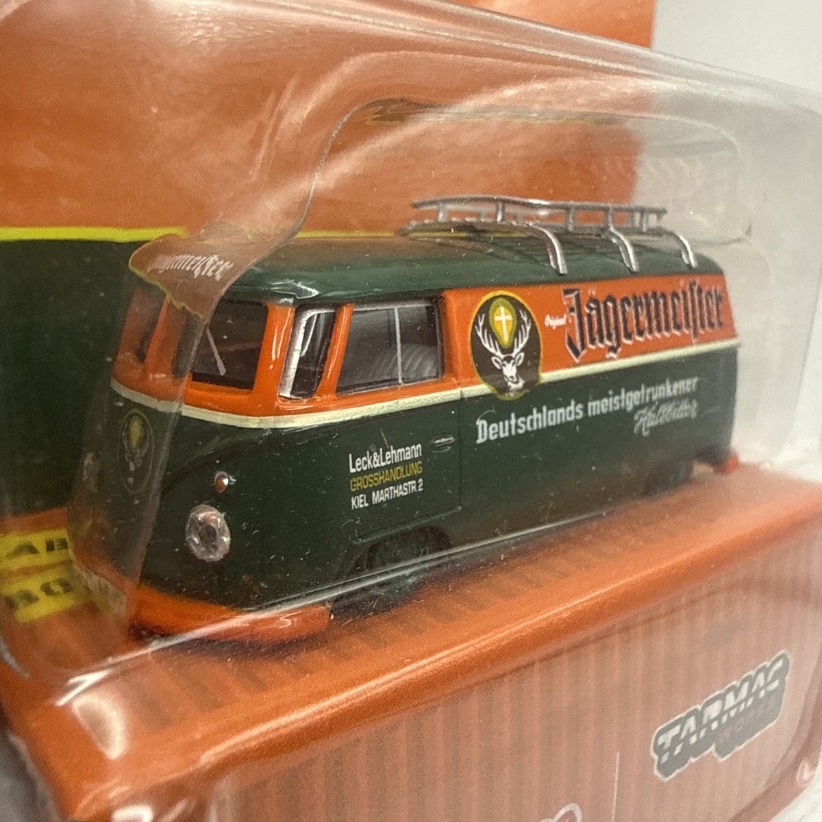 Tarmac Works x Schuco 1:64 lowered VW Volkswagen T1 Transporter