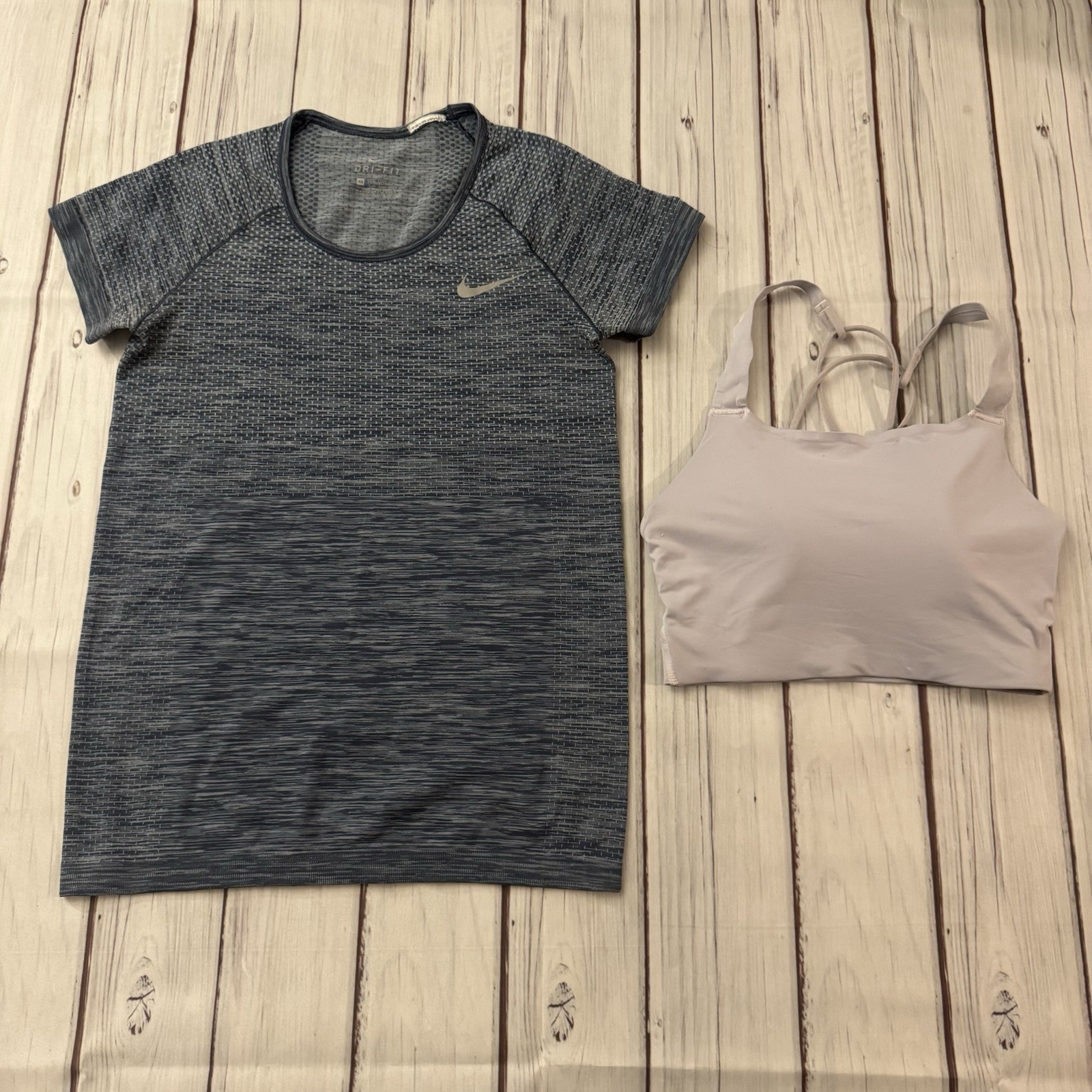 Nike Dri-Fit Athletic T-Shirt & Light Support Sports Bra Set XS Workout Active