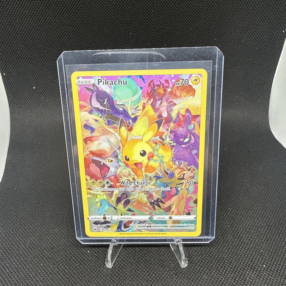 Preços baixos em Pikachu 160/159 Crown Zenith | eBay
