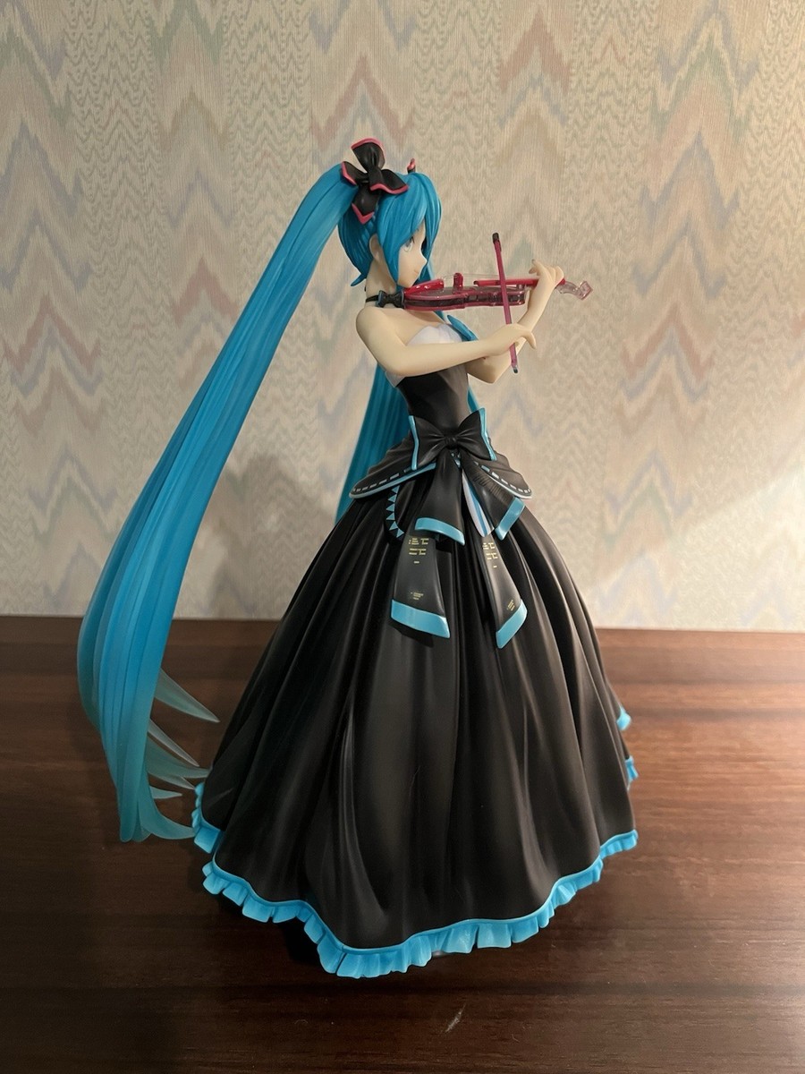 Good Smile Company Hatsune Miku Symphony 2017 Ver. PVC/ABS Anime