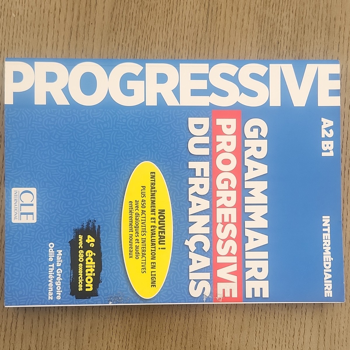 Grammaire Progressive du Français Intermédiaire CLE 4e édition