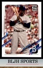 Top 12 Most Amazing Jackie Robinson Vintage Cards 31