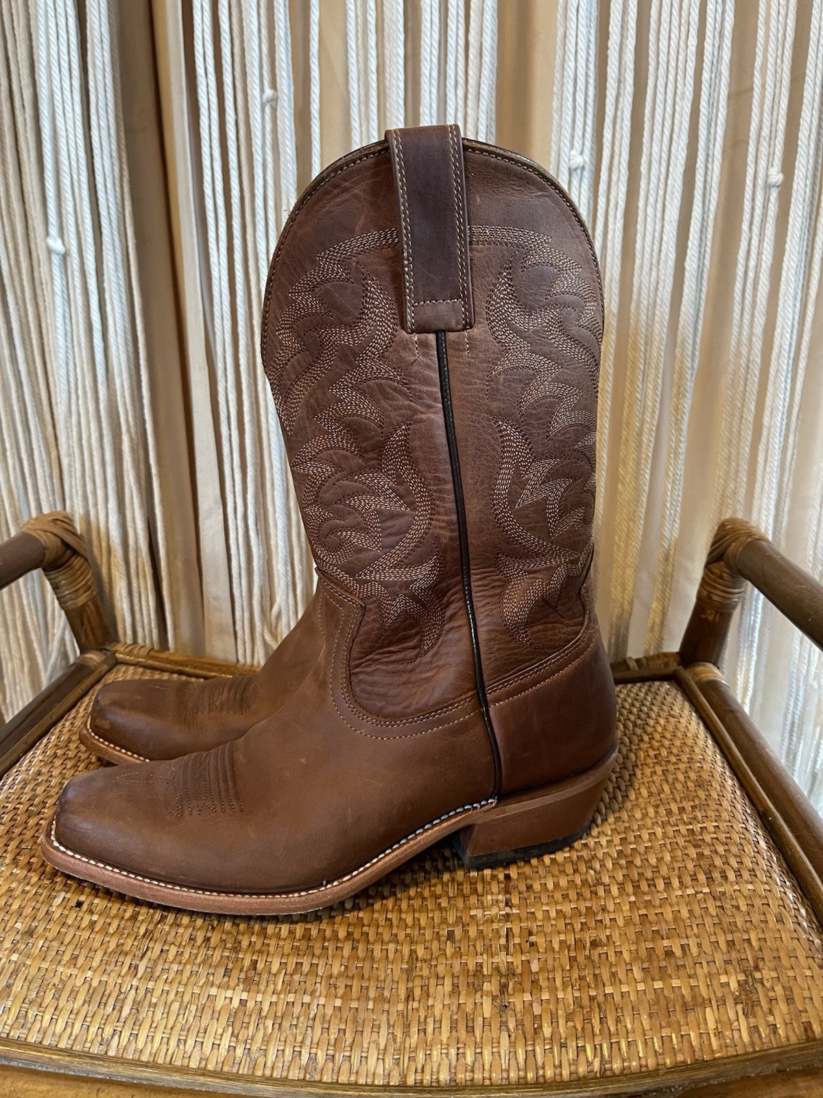 Moon Shine Spirit Leather Cowboy Boots by Brad Paisley Men size 8-D style BBM85