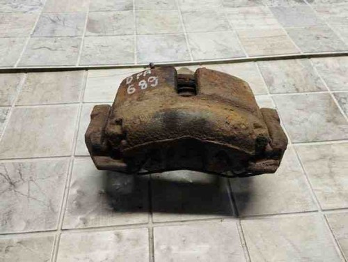 VW GOLF PLUS 5M1, 521 Bremssattel vorne rechts 1.90 Diesel 77kw 2006 21042140