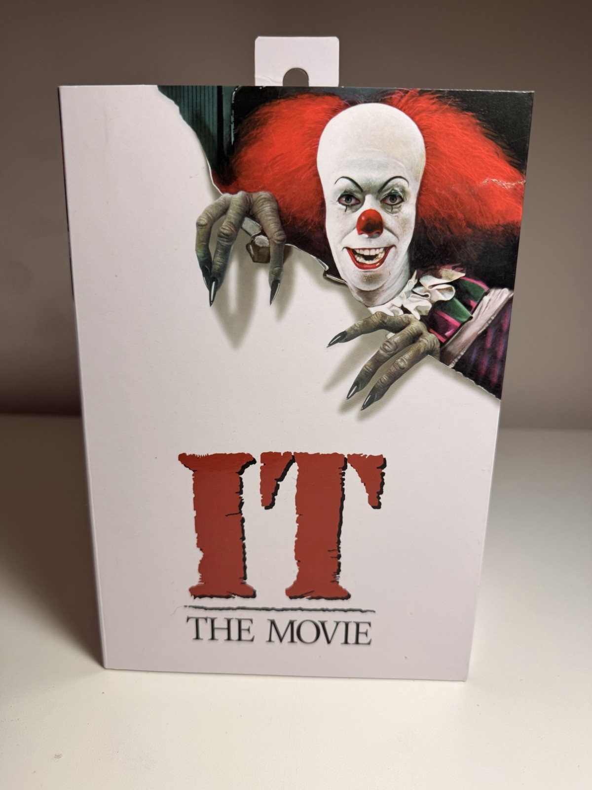 NECA Ultimate Stephen King's IT 1990 Pennywise Ultimate Action Figure