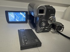 Canon Elura 100 MiniDV Camcorder 20x Optical Zoom Tested Working w/ AC Adapter