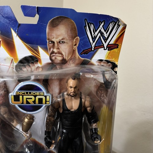 2013 Mattel WWE Battle Pack 6” Figures CM Punk & Undertaker Wrestlemania 29 NEW - Picture 3 of 17