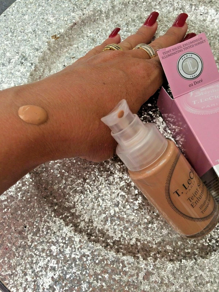 T LECLERC Grundierung Teint Soleil Strahler Tritt Glanz 01 Golden Sublime Den - Bild 2 von 2