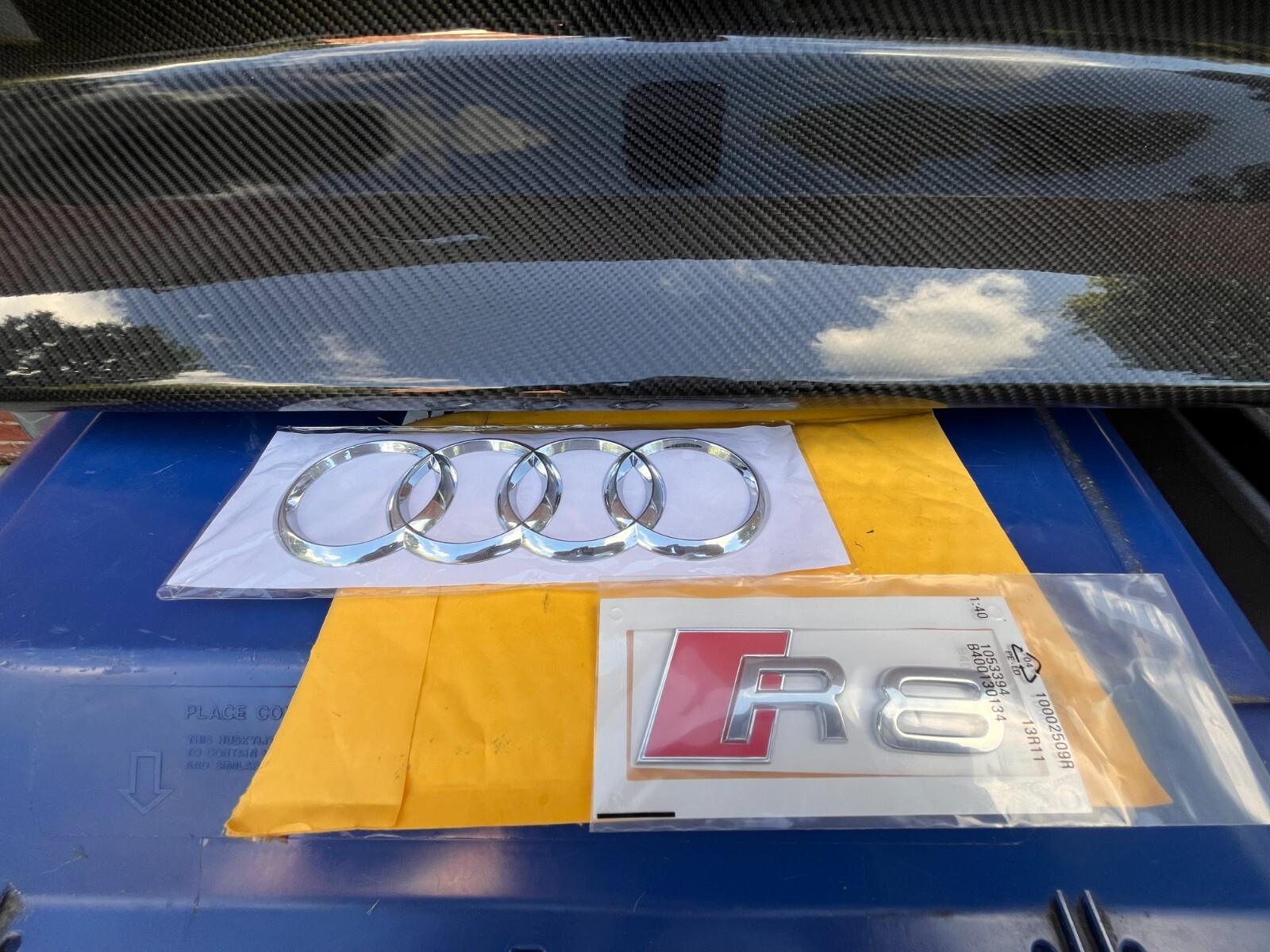 Audi R8 (gen 1) Carbon Fiber Ducktail wing/ spoiler BRAND NEW!