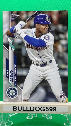 Kyle Lewis [Memorial Day Camo] #64 2020 Topps card