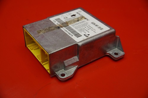 Airbagsteuergerät Mercedes W204 Airbag Steuergerät Modul A2049013502 Original /2