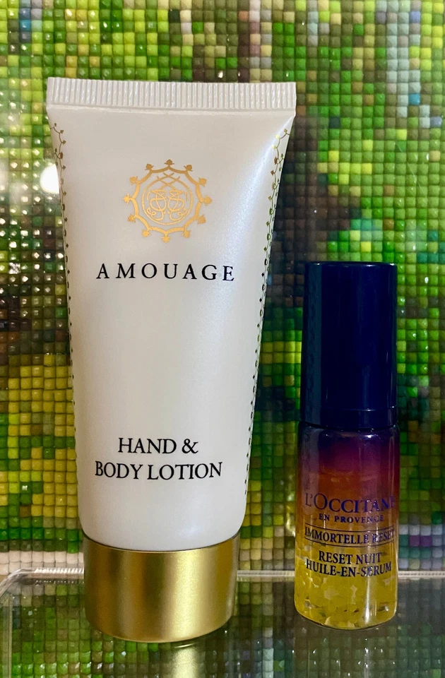 4 x AMOUAGE Honour Creme Perfumado para Mãos 20ml L'OCCITANE Immortelle Serum 5ml Rosa - Imagem 2 de 4