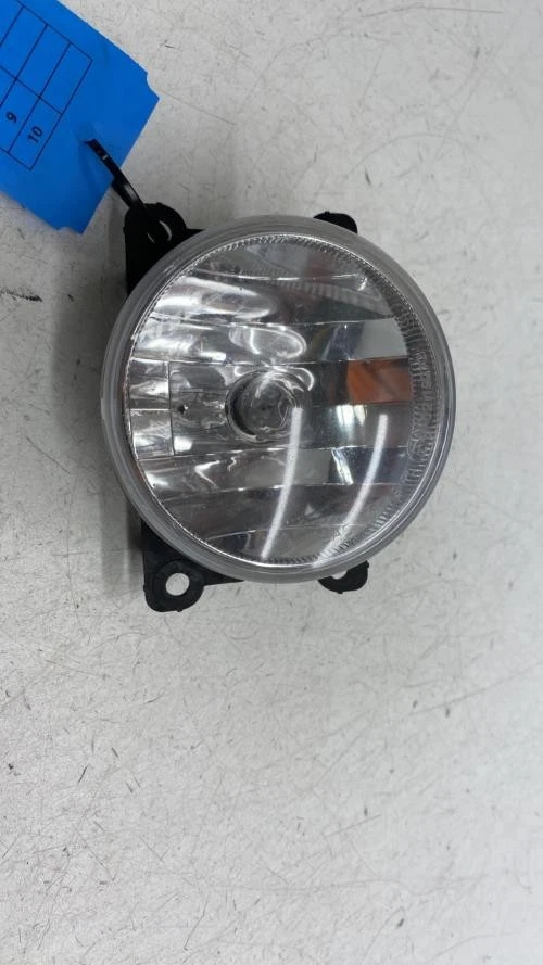 Anti brouillard droit (feux) CITROEN C3 PICASSO PHASE 1 9685425280 DV6ATED4_9HX - Photo 4/4