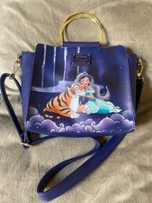 Bolso Bandolera Loungefly ~ Disney Princesa Jazmín Aladdin Palacio Púrpura Cartera