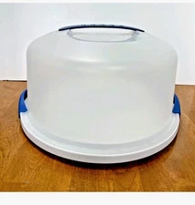 Large Cake Carrier/Storage Container Holds up to a 3 Layer 12" Cake 