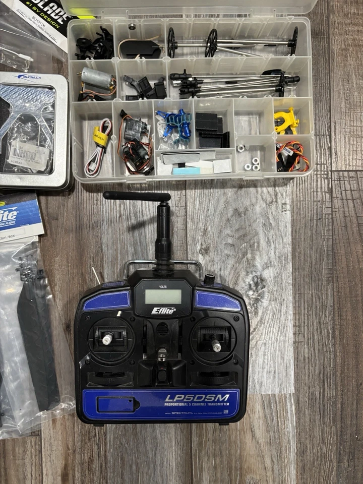 Huge Lot Blade Eflite Helicopter Parts Lot - Image 3 of 4