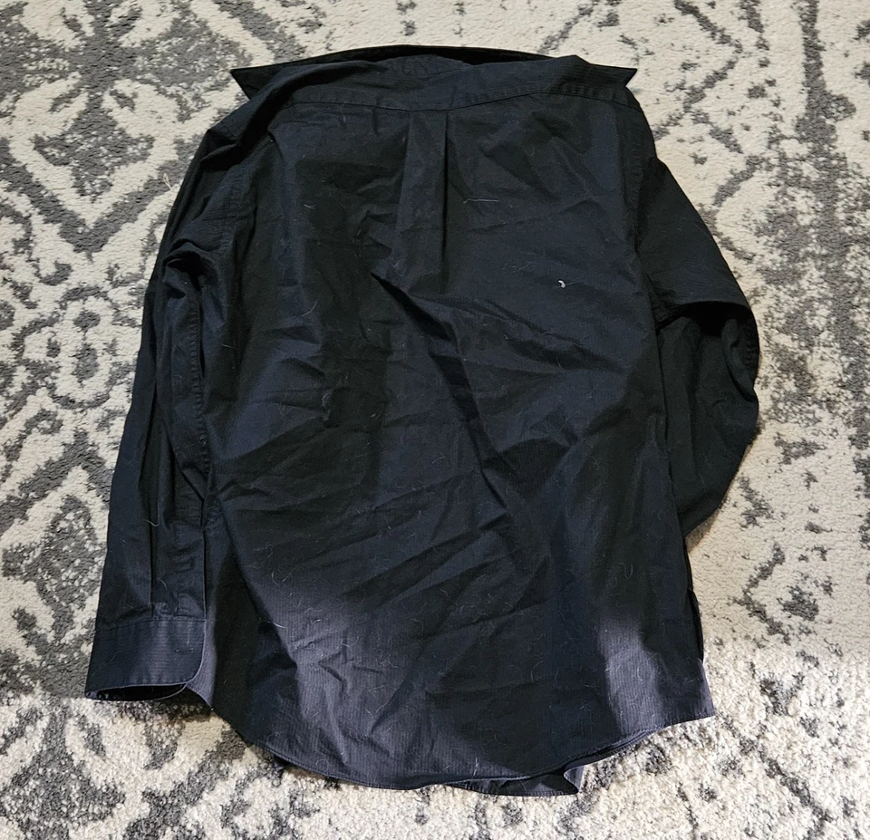 Camisa de vestir negra manga larga con botones flecha para hombre talla L 16 1/2 34-35  Foto 3 de 3