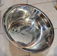 Oval Stainless Steel Top/Under Mount Bathroom Lavatory Sink W/ Chrome Finish