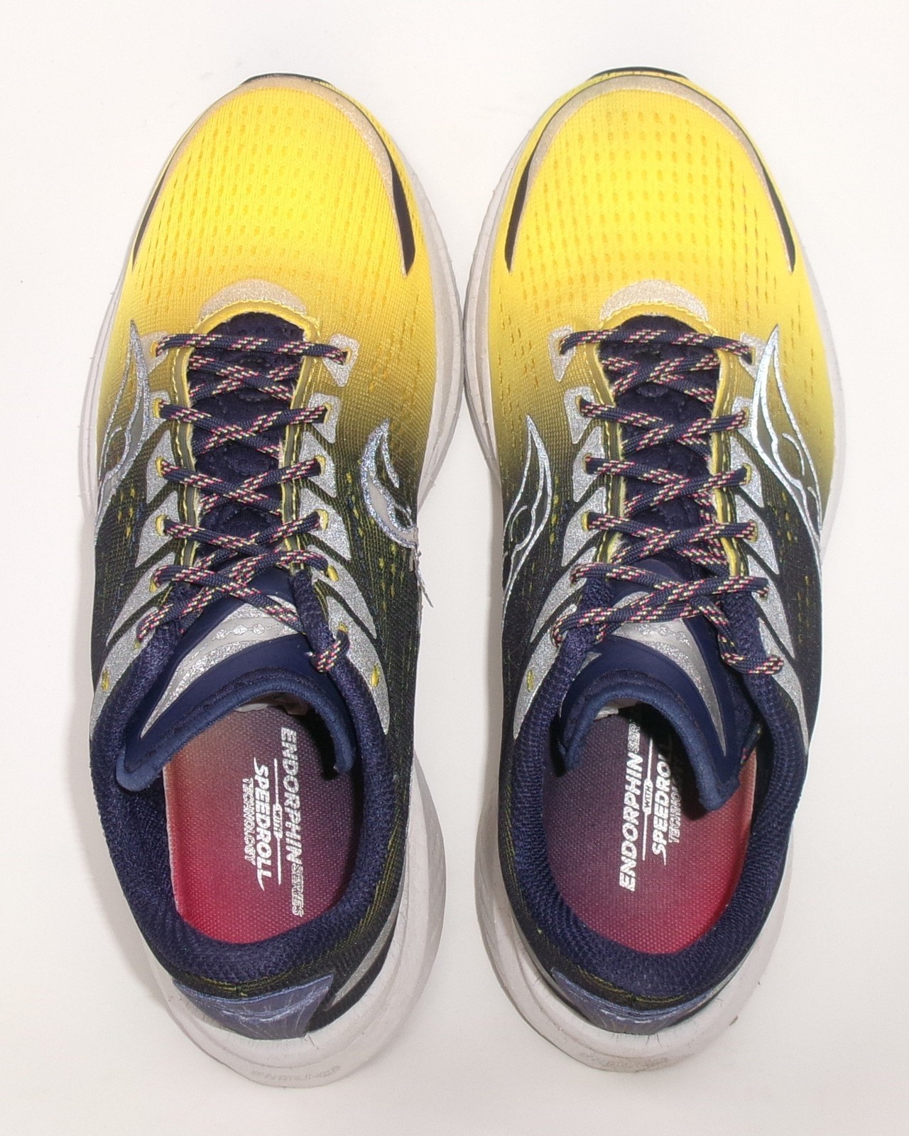 Saucony Womens Endorphin Speed 3 Shoes, Night Lite, 9 US, USED image 7