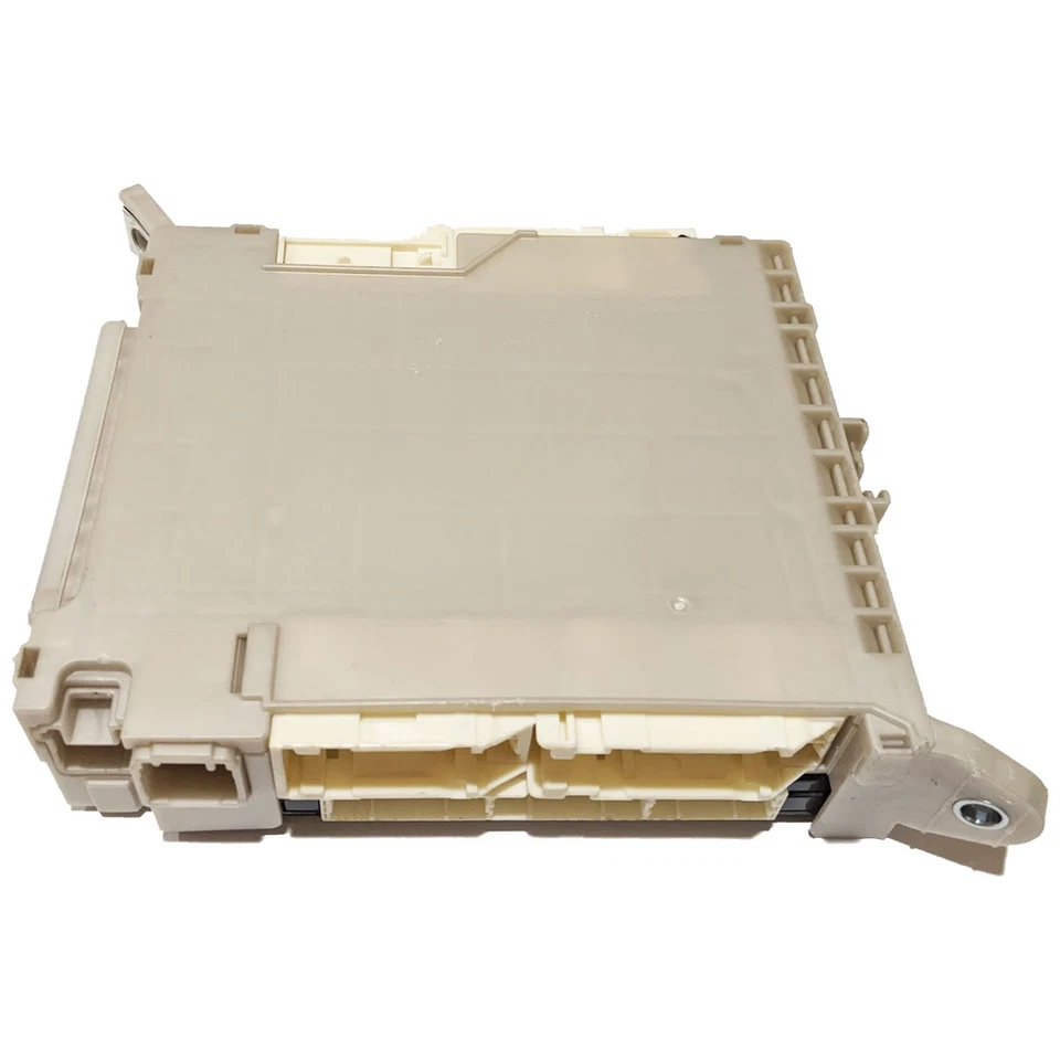 Caja de fusibles de unión de carrocería trasera OEM Lexus GS350 GS450h 2013-2015 / 89221-30332 Foto 3 de 3