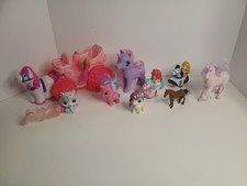 Konvolut 9 Spielzeuge. Einhörner. Klip Klops. Fisher Price. JA-RU. Siehe Bilder.