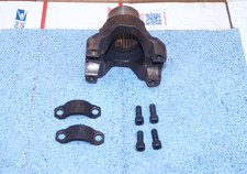 Ford Zf5 S5-42 5 Speed Manual Transmission Rear Output Flange Yoke F250 F350 Oem Ford Zf5 S5-42 5 Speed Manual Transmission Rear Output Flange Yoke F250 F350 Oem