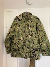 US NAVY GORETEX PARKA - NWU TYPE III - AOR2 - SIZE MEDIUM SHORT