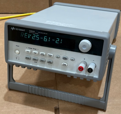 - Agilent Keysight E3644A Dual-Range DC Power Supply 80 W, 8 V/8 A & 20 V/4 A - Picture 2 of 3
