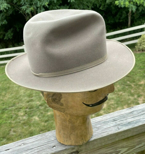 1950s Stetson Royal DeLuxe St. Regis Gray Hat Size - 7 1/8 1950s Stetson Royal DeLuxe St. Regis Gray Hat Size - 7 1/8