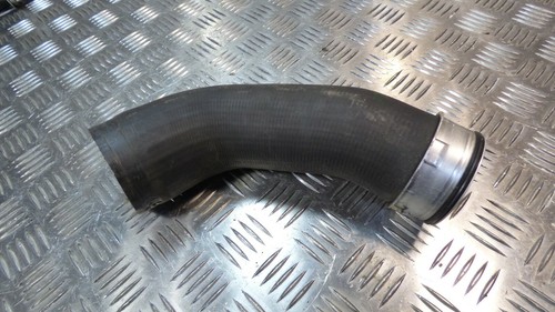 VW Transporter T5 2,5 TDI Original Ladeluftrohr Druckrohr 7E0145941