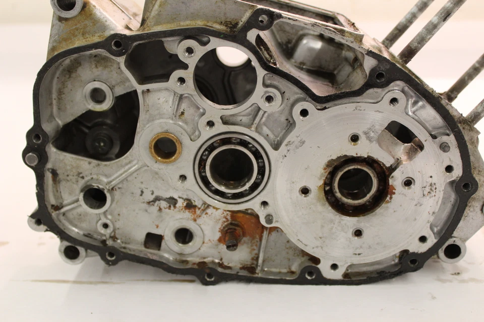 1969-70 KAWASAKI G3TR BUSHMASTER LEFT RIGHT ENGINE MOTOR CRANKCASE CRANK CASES B - Image 2 of 4