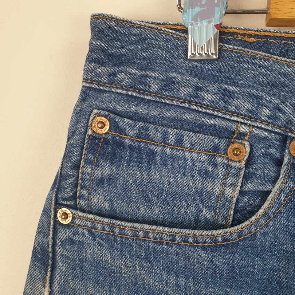 Levi's 751 Cut Off Jean Shorts Womens W30 Regular Denim 100% Cotton - Image 3 of 4