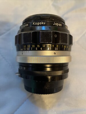 Nikon Nikkor-H Auto 85mm f/1.8 Non-AI F-Mount Nippon Kogaku
