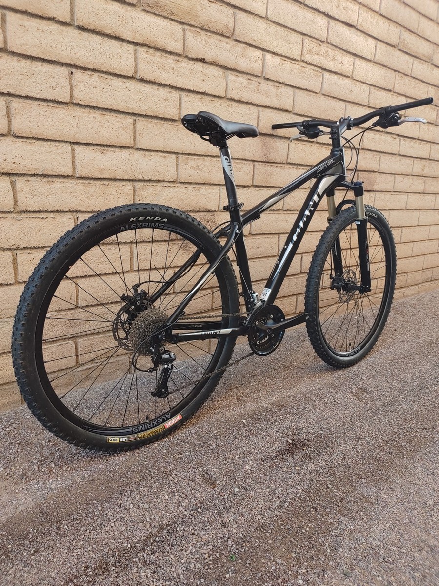 Giant Revel 29er 2018 Giant Revel 29er 2018