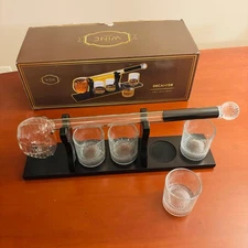 The Wine Savant Golf Club Whiskey Decanter and 4 Liquor Glasses Set NIB 