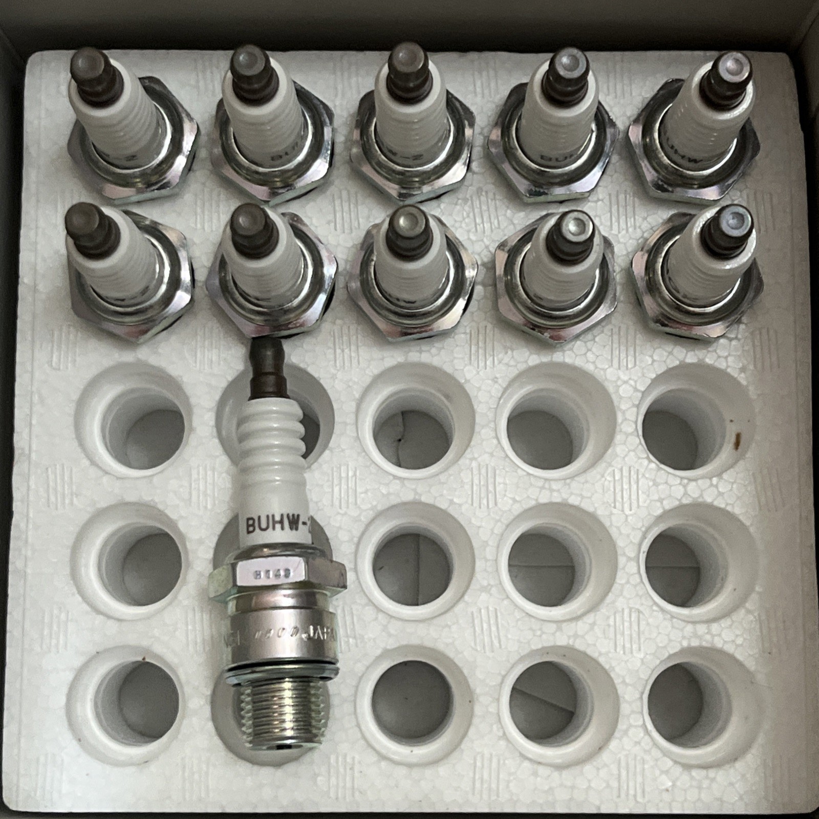 11 Pack - NGK BUHW-2 Marine Spark Plug 702 various outboard models BIN OBO