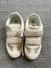 Cat Jack Shoes Toddler Girls Size 10T White Floral Sneaker Strap Dakota NWT