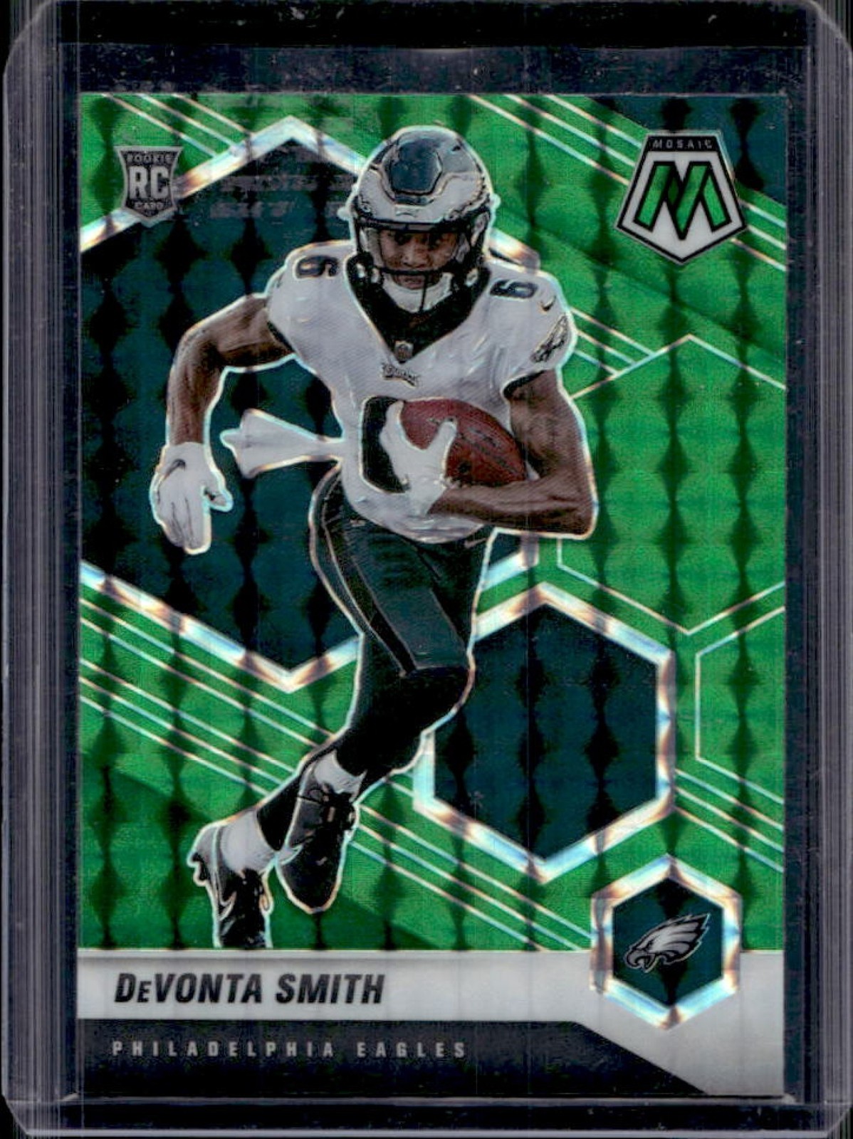 2021 Panini Mosaic DeVonta Smith RC Prizm Green Rookie #305 Eagles
