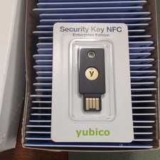 Security Key NFC by Yubico