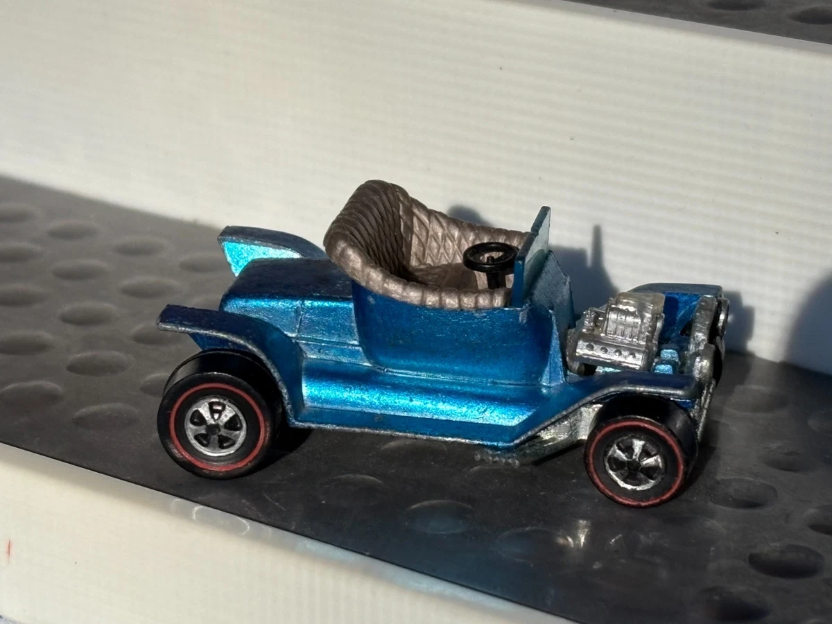 25+ Hot Wheels Redlines 1967 Vehicle Year Vintage Manufacture