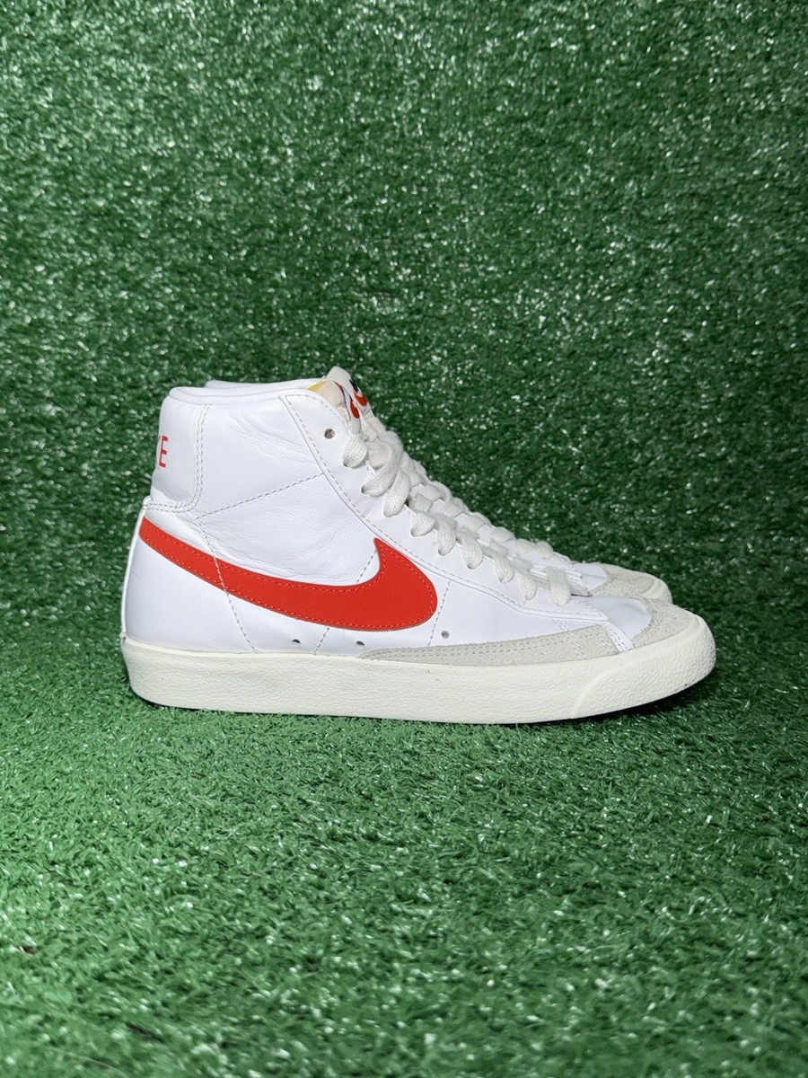Nike Blazer Mid 77 Vintage Womens Size White Red Athletic