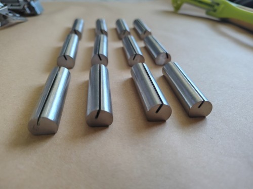12, HUBERT® Brushed Stainless Steel Rod Tabletop Sign Holders - 5/8"Dia x 2"L