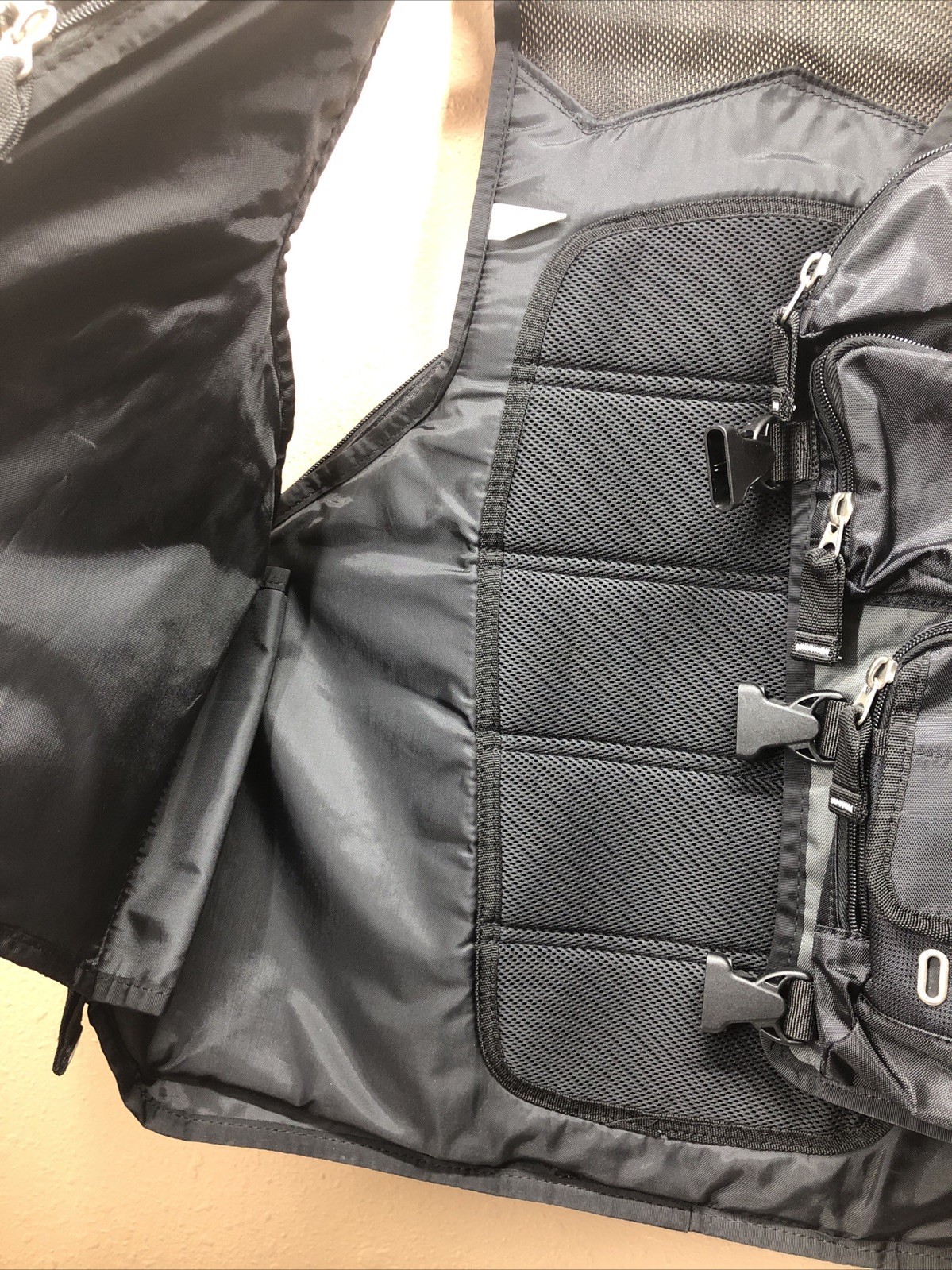 OGIO Flight Vest Black Tactical Utility Gear Motorcycle Outdoor 51310103 Clean